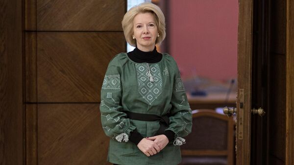 Министр обороны Латвии Инара Мурниеце - Sputnik Латвия