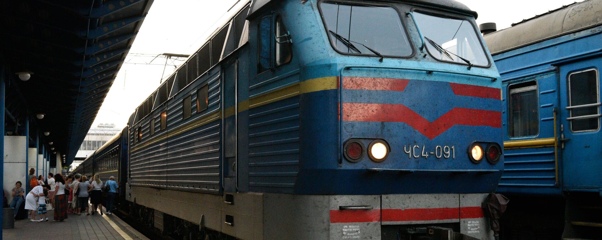Украина рассматривает возможность прекращения железнодорожного сообщения с Россией - Sputnik Латвия, 1920, 24.03.2023