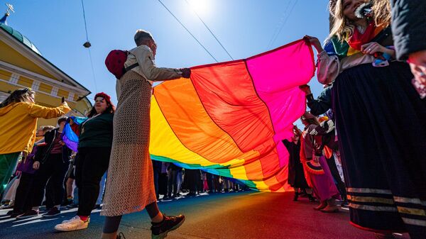 Гей-парад в Риге - финальный аккорд Рижского прайда - Sputnik Латвия