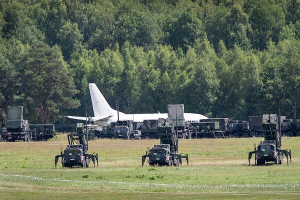 ЗРК Patriot в аэропорту Вильнюса задействованы в обеспечении безопасности саммита НАТО - Sputnik Латвия