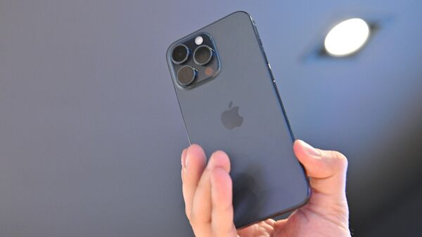 Презентация iPhone 15 в Москве до старта продаж, 21 сентября 2023 года - Sputnik Латвия
