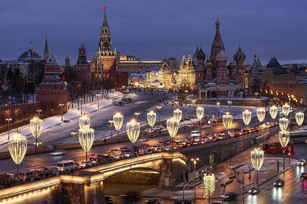 Праздничная иллюминация Кремля. - Sputnik Латвия