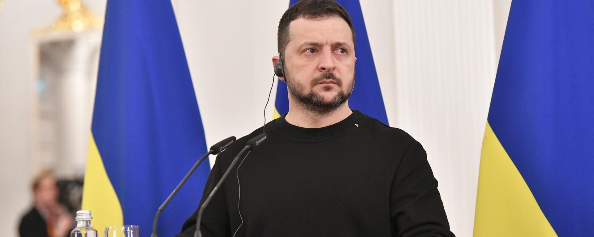 Президент Украины Владимир Зеленский  - Sputnik Латвия, 1920, 21.11.2024