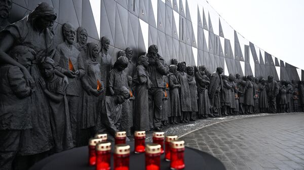Фрагмент мемориала в память о мирных жителях СССР – жертвах нацистского геноцида в годы Великой Отечественной войны - Sputnik Латвия