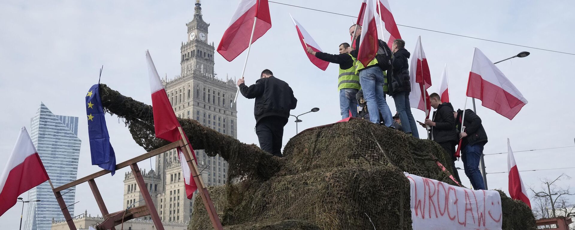 Протест фермеров в Польше - Sputnik Латвия, 1920, 27.02.2024