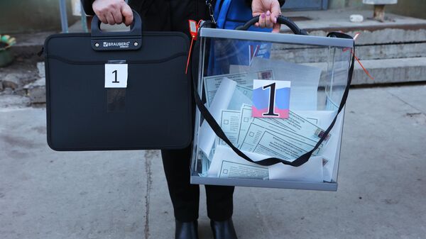 Голосование на выборах президента РФ в 2024 году - Sputnik Латвия