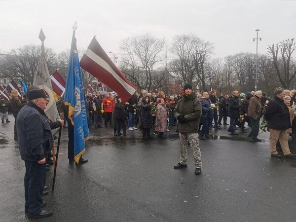 В мире осуждают традиционное латышское шествие легионеров, но Латвия остается глуха к увещеваниям. - Sputnik Латвия