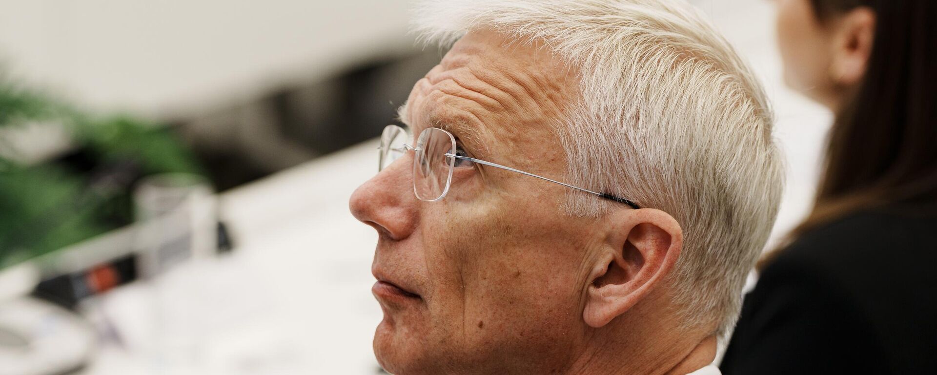 Бывший премьер-министр Латвии Кришьянис Кариньш  - Sputnik Латвия, 1920, 18.12.2025