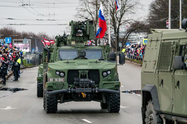 Военный парад  - Sputnik Латвия