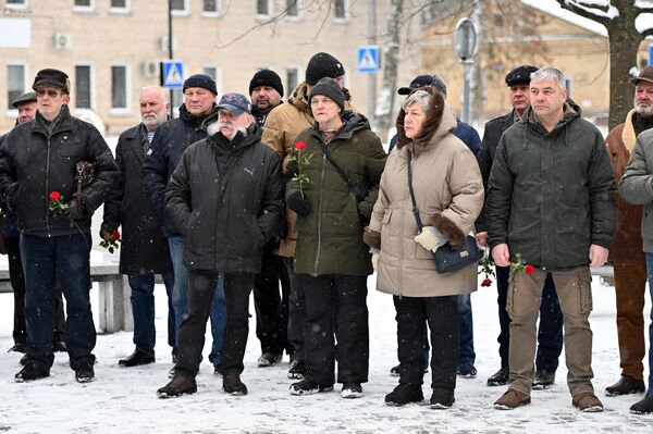 Вывод советских войск из Афганистана завершился 15 февраля 1989 года. Эта дата считается официальным днем завершения Афганской войны. - Sputnik Латвия
