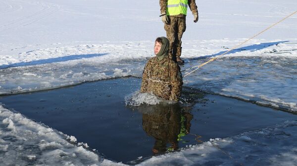 Учения земессардзе из 56 батальона НВС Латвии  - Sputnik Латвия