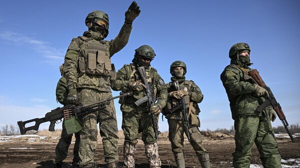 Российские военнослужащие в зоне СВО - Sputnik Латвия