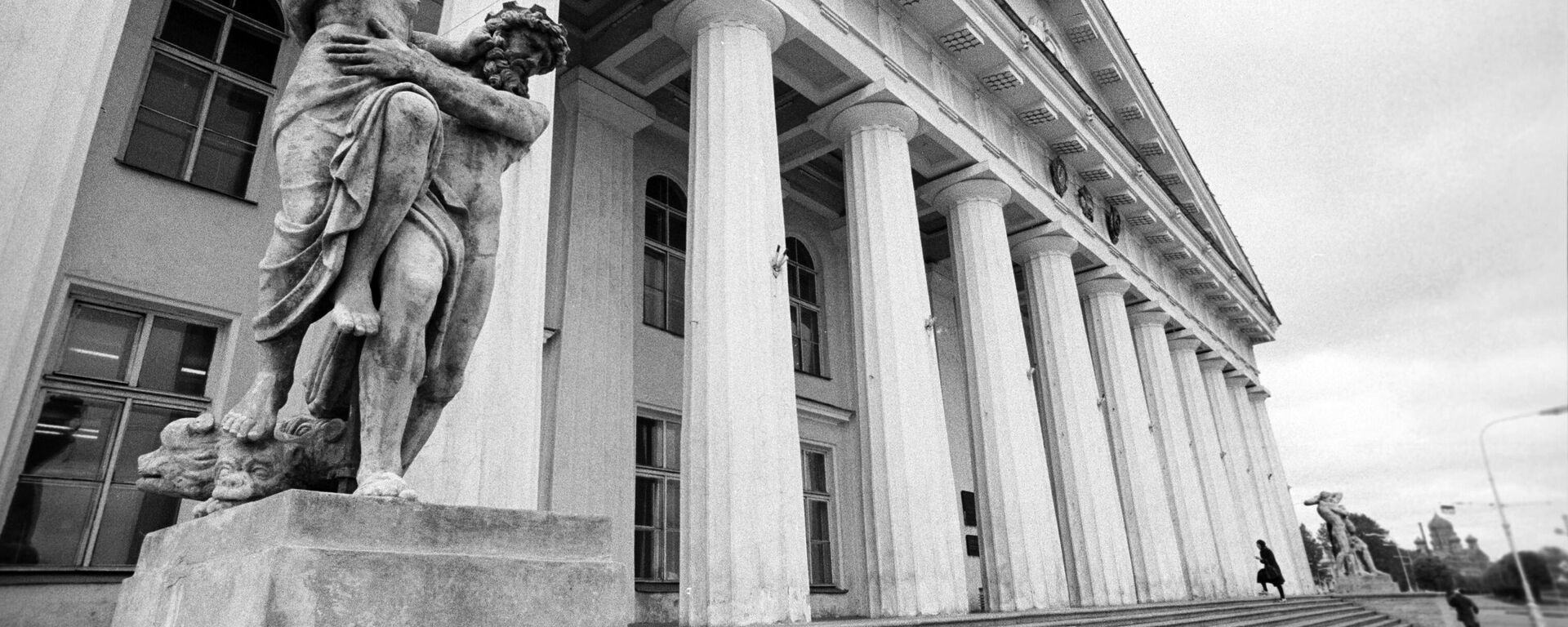 Санкт-Петербургский горный университет - Sputnik Латвия, 1920, 13.03.2025