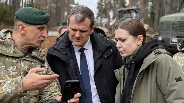 Фото с места происшествия с американскими военнослужащими во время учений в Литве  - Sputnik Латвия