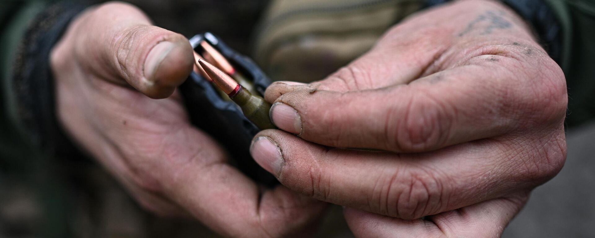 Военнослужащий ВС РФ в зоне спецоперации - Sputnik Латвия, 1920, 27.03.2025