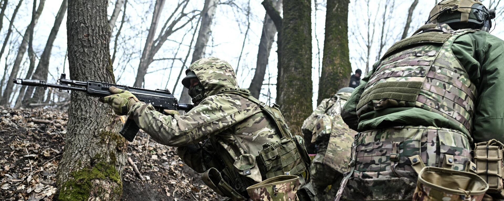 Отработка боевого слаживания подразделениями ВДВ в Курской области - Sputnik Латвия, 1920, 28.10.2025