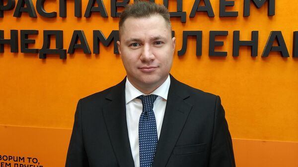 Лущ: многие жители Латвии с семьями готовы переехать в белорусские регионы - Sputnik Латвия