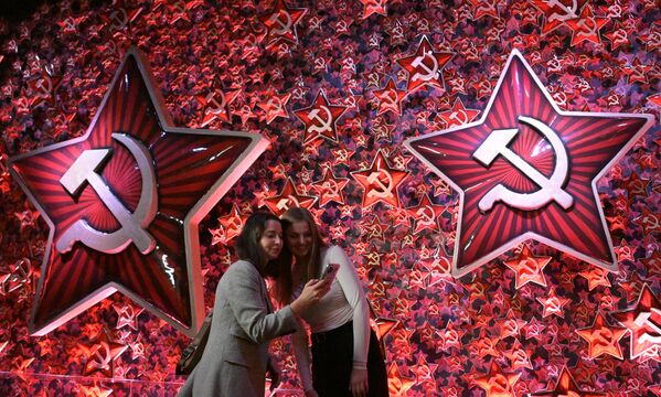 Новая историко-мультимедийная масштабная экспозиция &quot;Путь к Победе!&quot; в Музее Победы на Поклонной горе в Москве. - Sputnik Латвия