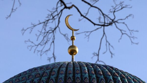 Празднование Ураза-байрама, архивное фото  - Sputnik Латвия
