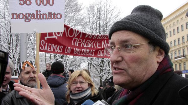 Глава центра Симона Визенталя в Израиле Эфраим Зурофф - Sputnik Латвия