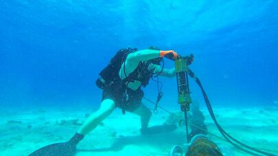 Ремонт подводного коммуникационного кабеля