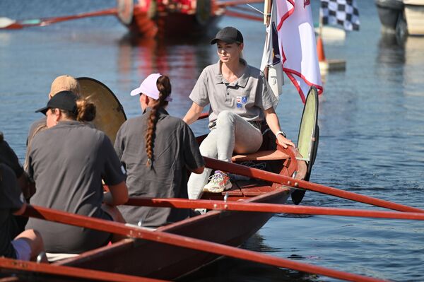 На фото: участники Праздника рыбака и моря в Швянтойи.  - Sputnik Латвия