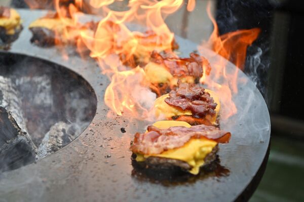 Всего в ходе фестиваля предлагалось около 60 вариаций блюда. - Sputnik Латвия