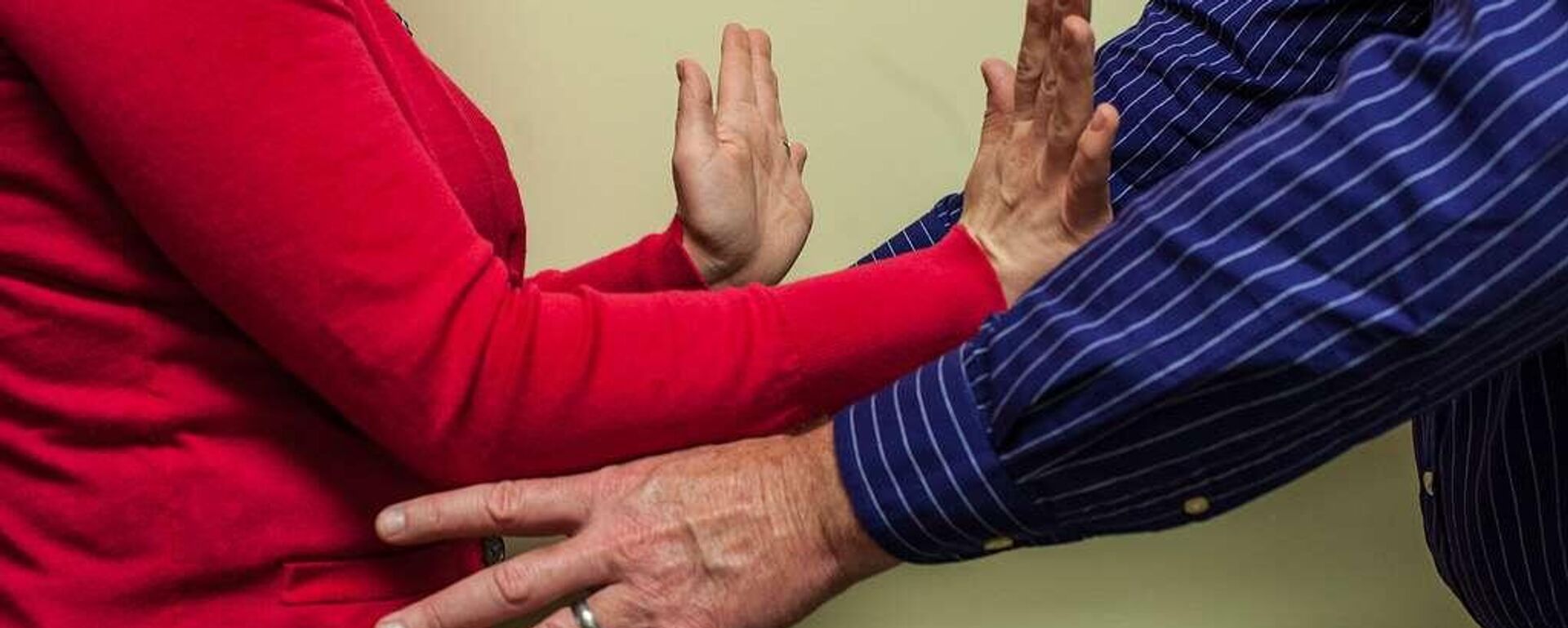 Домогательство - Sputnik Латвия, 1920, 14.11.2024