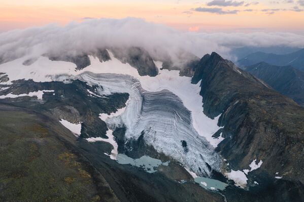 Снимок ледника ИГАН фотографа Андрея Белавина, представленный на фотовыставке С высоты птичьего полета - Sputnik Латвия
