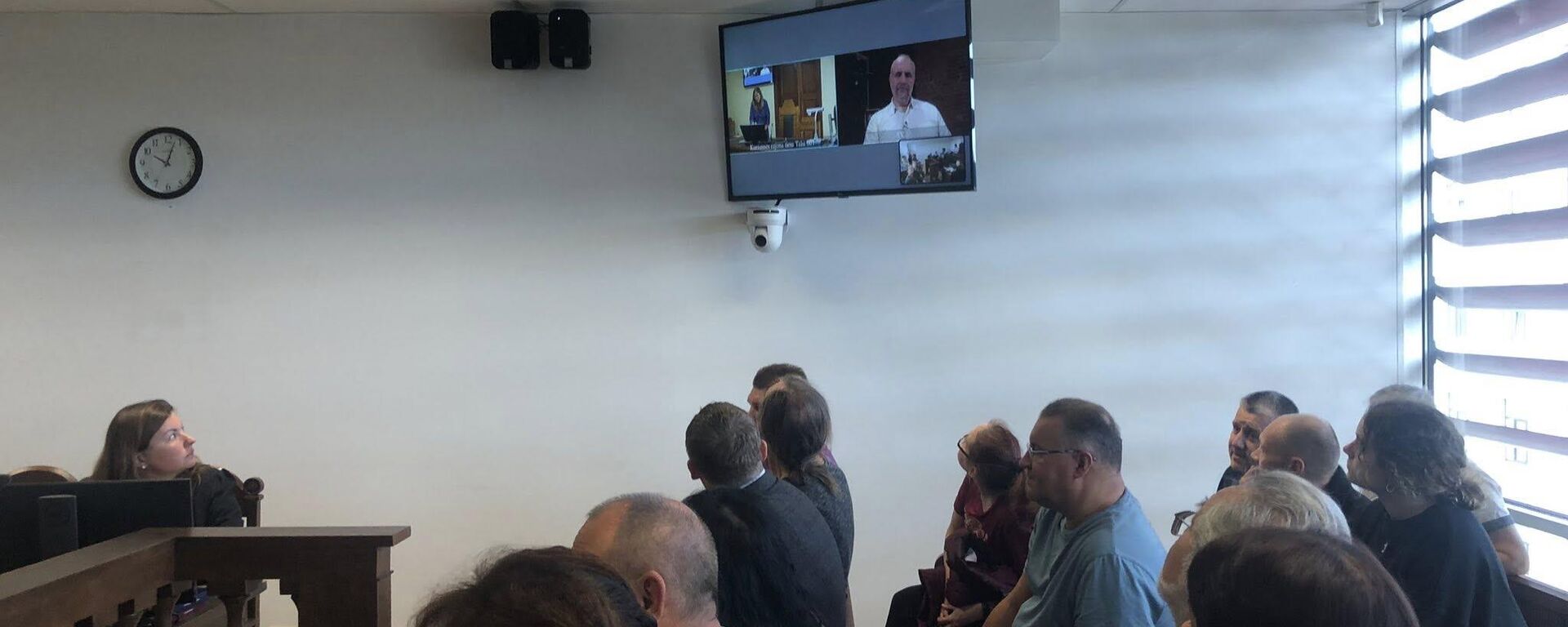 Судебное заседание по делу Татьяны Андриец и Александра Жгуна  - Sputnik Латвия, 1920, 01.04.2026