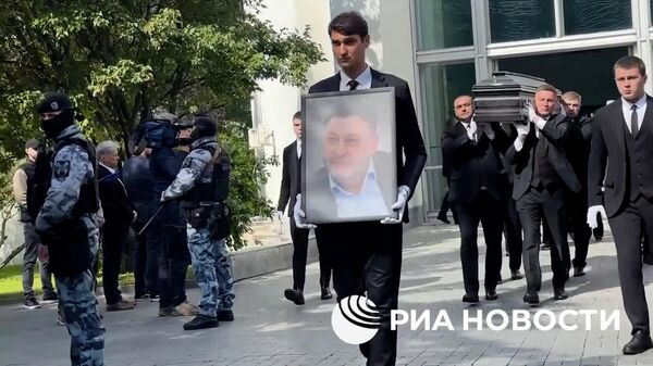 Похороны Кирилла Вышинского на Троекуровском кладбище - Sputnik Латвия