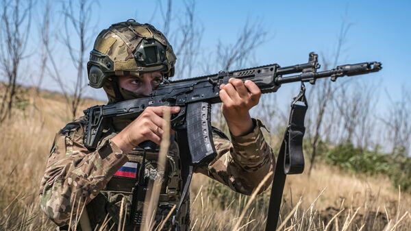 Подготовка саперов группировки войск Днепр в Запорожской области - Sputnik Латвия