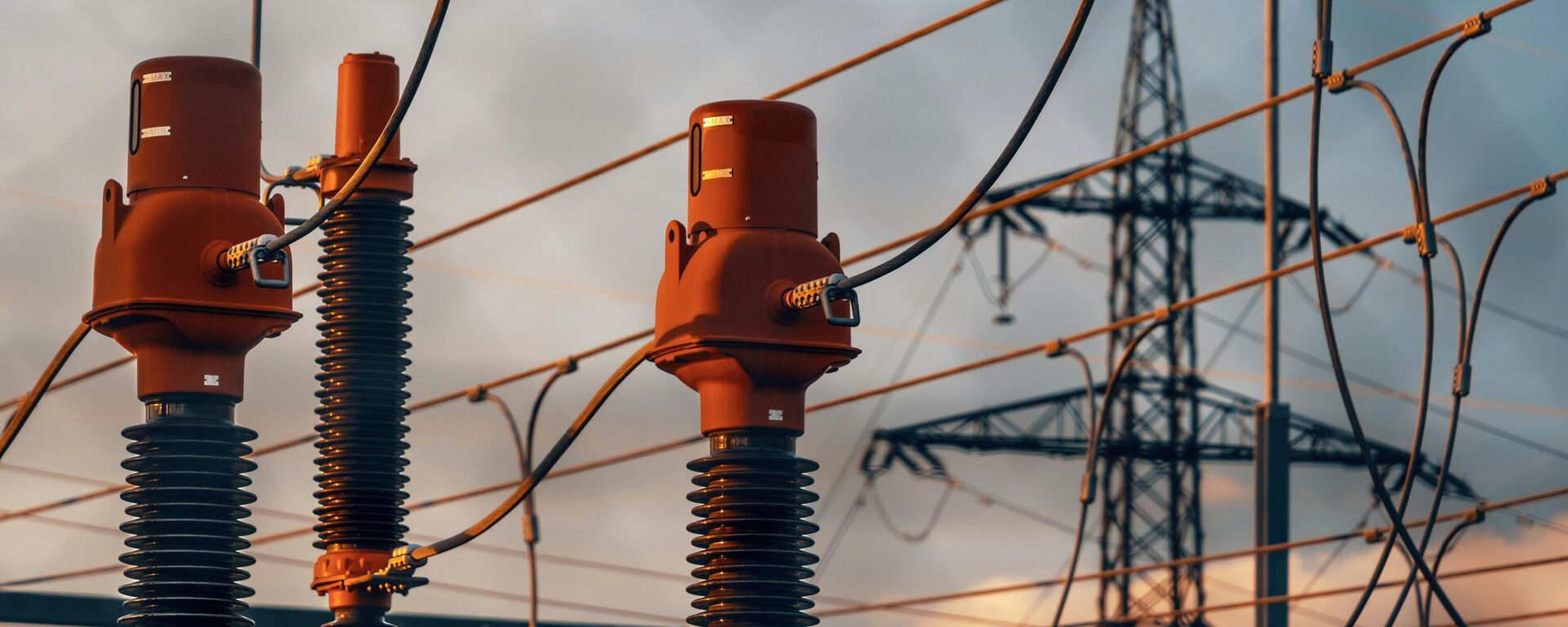 Линия электропередачи, архивное фото - Sputnik Латвия, 1920, 10.09.2025