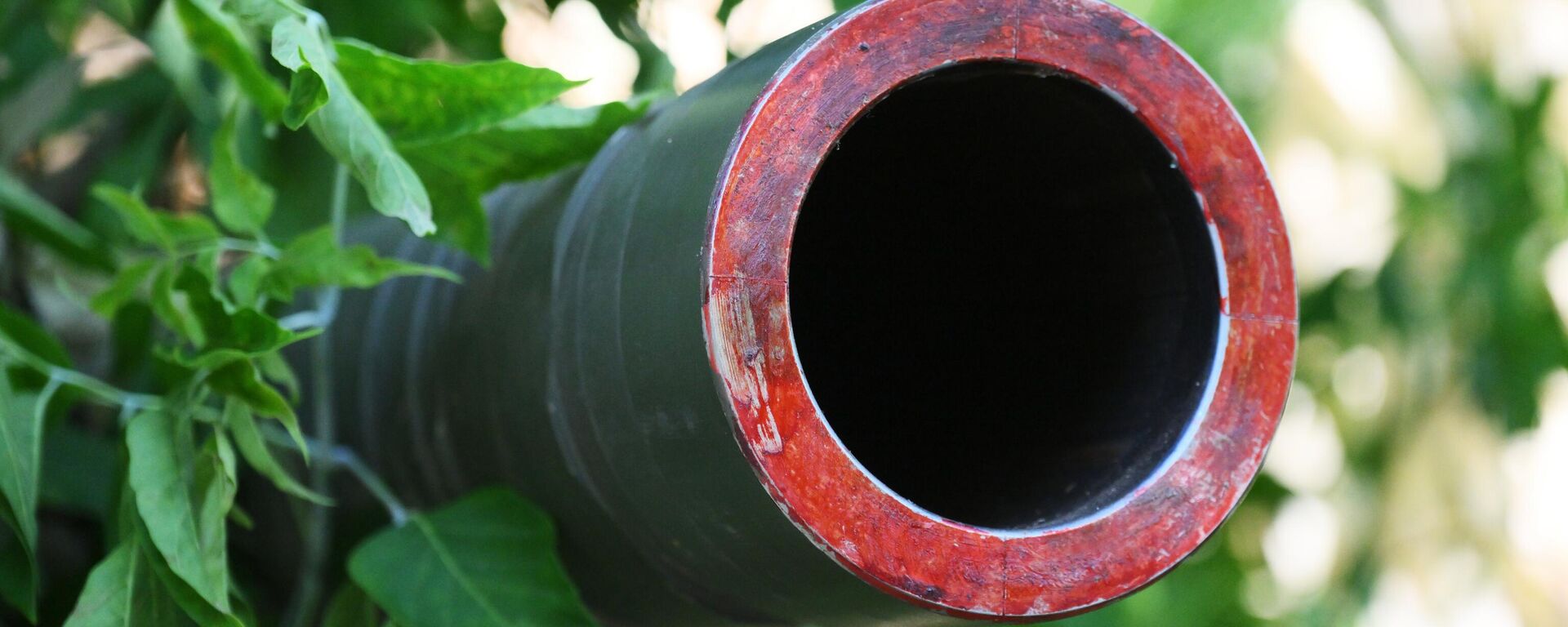 Разрушительная сила российского танка - Sputnik Латвия, 1920, 14.10.2025