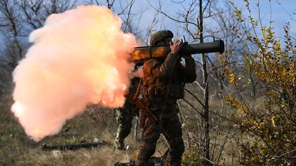 Боевое слаживание военных разведчиков группировки Запад Боевое слаживание военных разведчиков группировки Запад - Sputnik Латвия