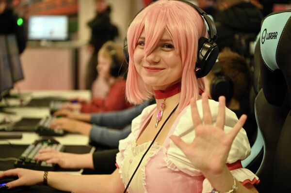 На фото: гости фестиваля GameOn-2025. - Sputnik Латвия