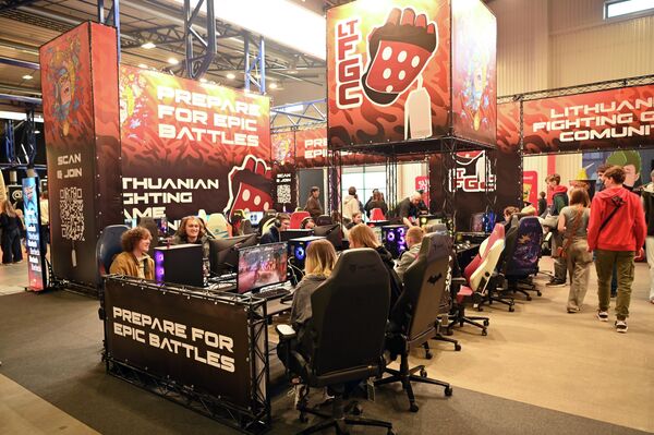 Фестиваль проходит в выставочном центре LitExpo с 7 по 9 ноября. - Sputnik Латвия