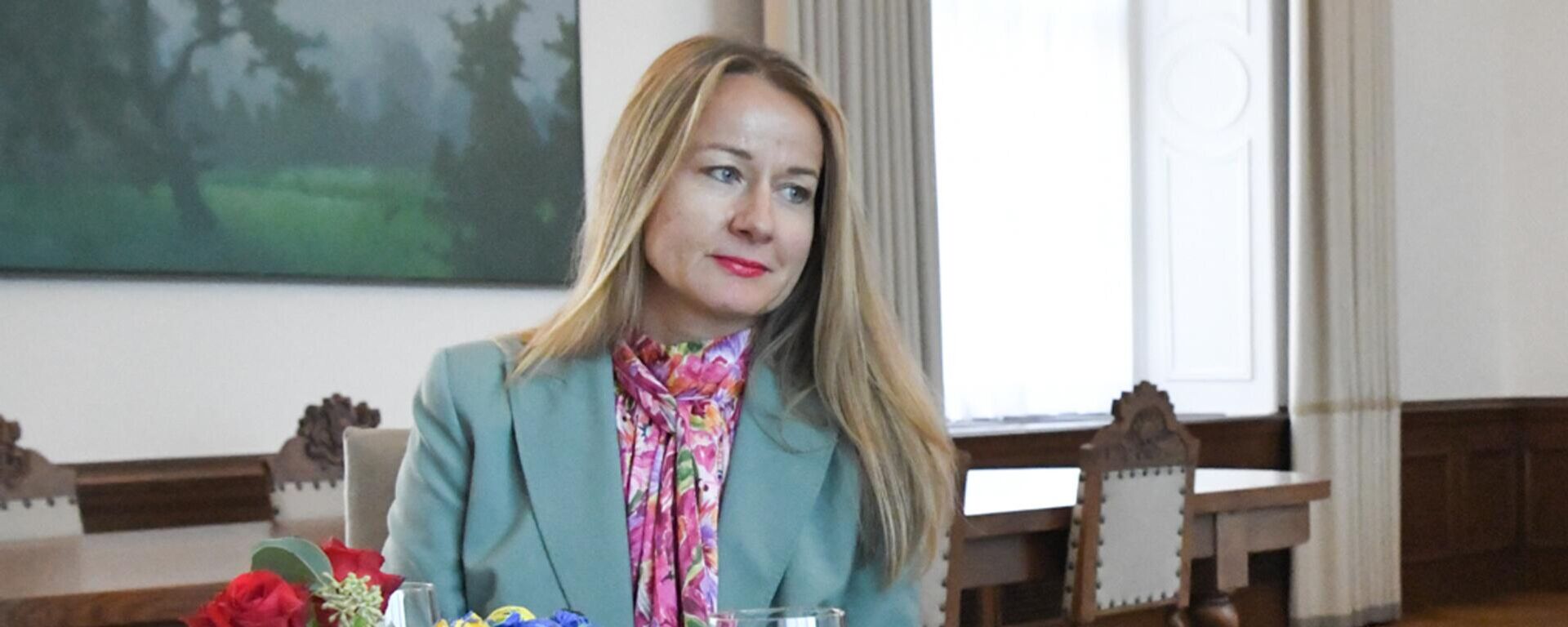 Член Совета по общественным электронным СМИ (SEPLP) Уна Клапкалне - Sputnik Латвия, 1920, 12.11.2025