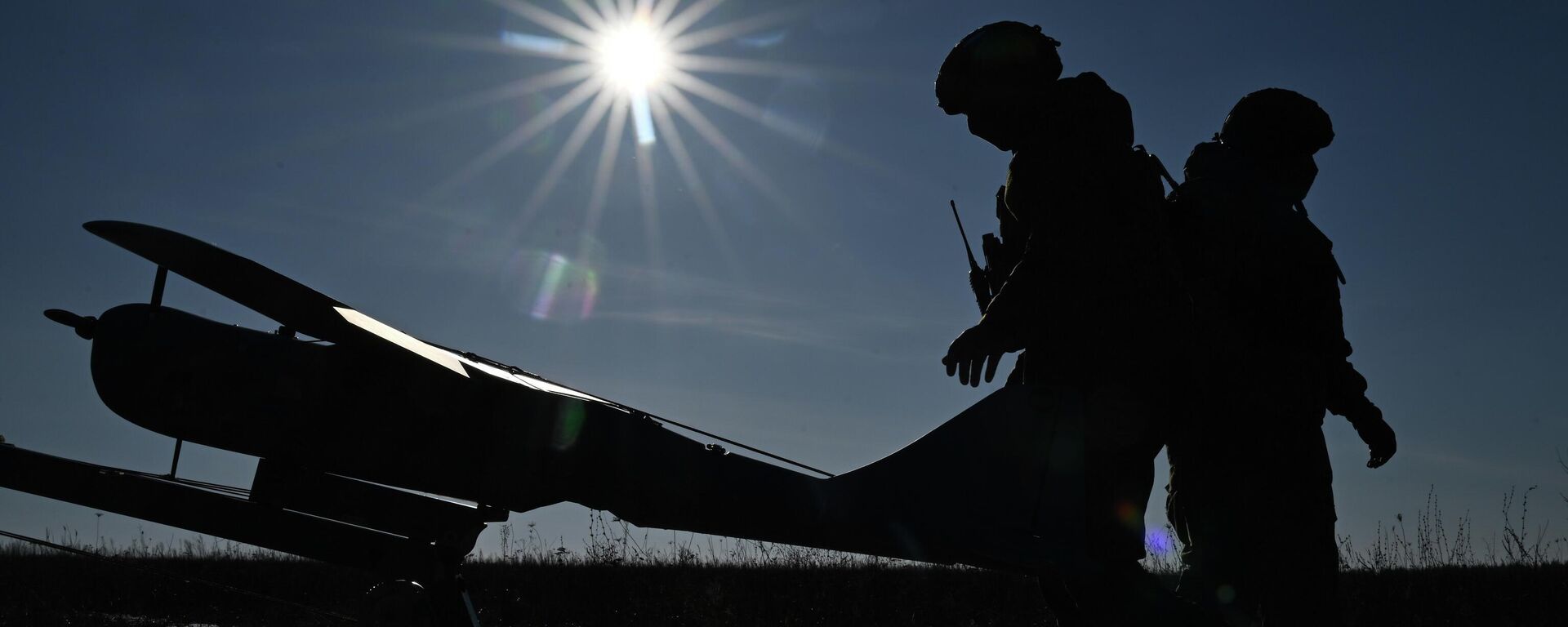 Как беспилотные расчеты ВС России охотятся за техникой ВСУ Как беспилотные расчеты ВС России охотятся за техникой ВСУ - Sputnik Латвия, 1920, 12.11.2025