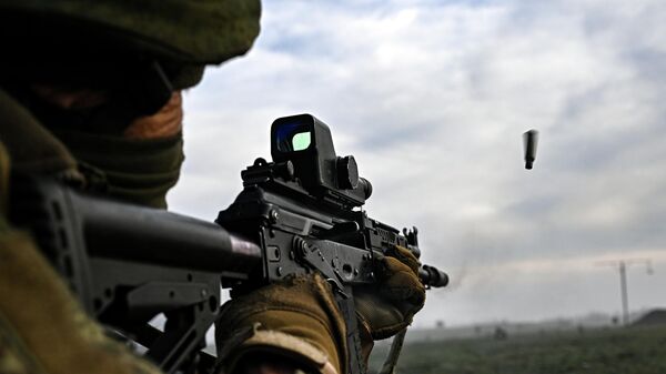 Боевое слаживание ВС РФ в зоне проведения СВО - Sputnik Латвия