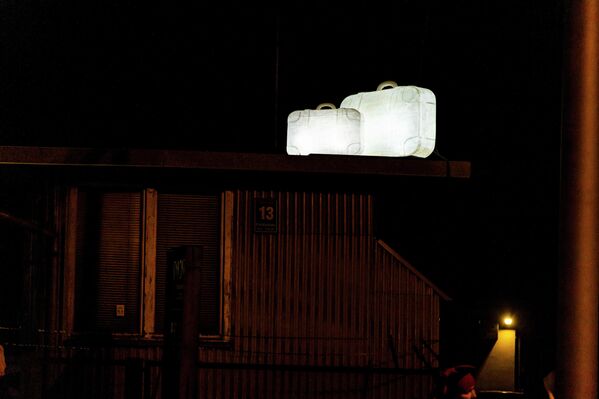 Общая протяженность маршрута - около 6 км. Его можно пройти за один вечер или растянуть на несколько посещений, выбирая объекты по интересу. - Sputnik Латвия