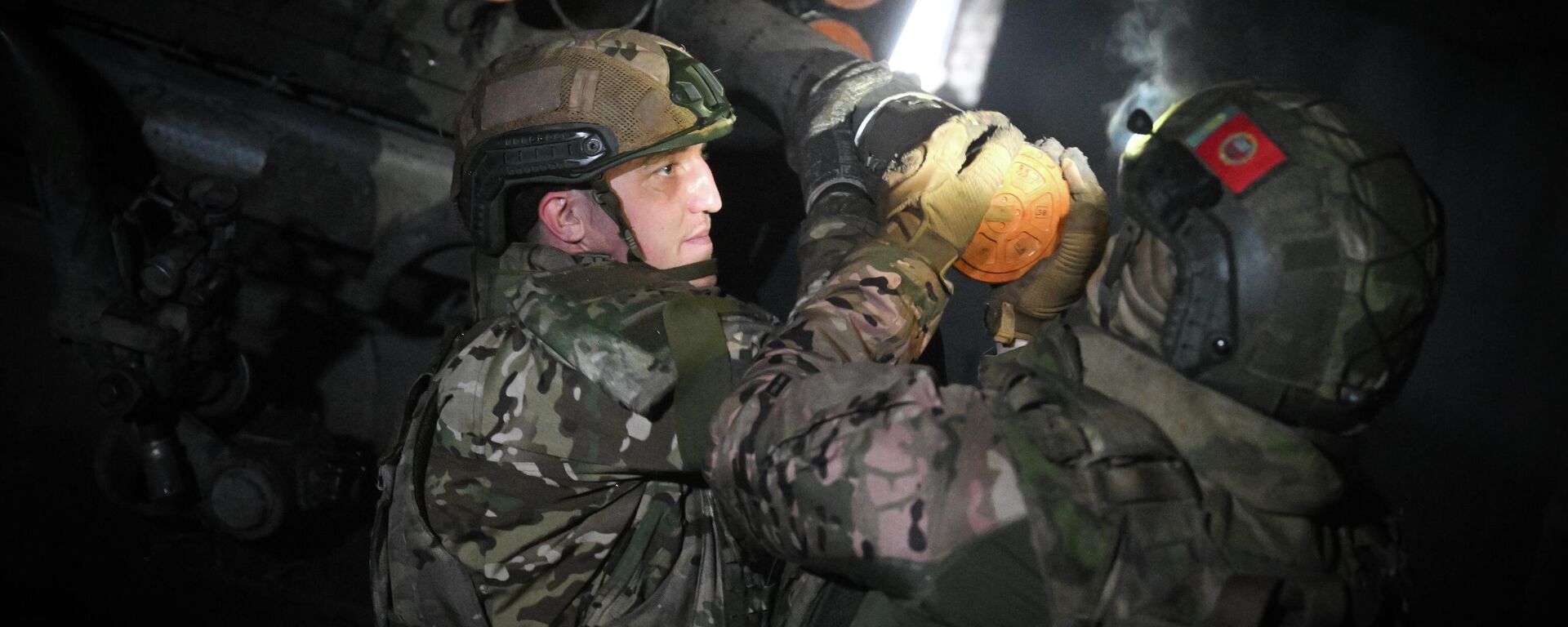 Боевая работа экипажа РСЗО Град ВС РФ в зоне СВО - Sputnik Латвия, 1920, 04.12.2025