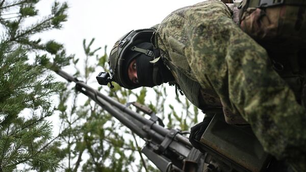 Пункт воздушного наблюдения отряда Барс-16  на Северском направлении СВО - Sputnik Латвия