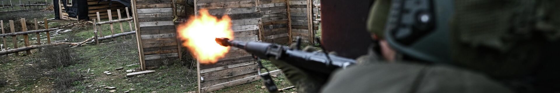 Боевое слаживание военнослужащих 123-й мотострелковой бригады группировки Юг - Sputnik Латвия, 1920, 28.02.2022