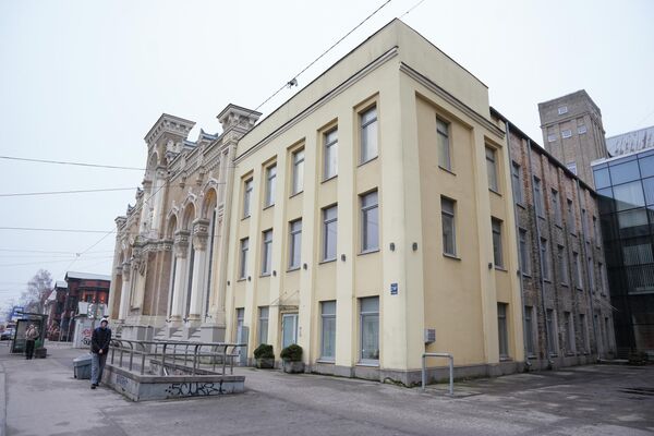 В 2017 году была проведена реставрация главного исторического здания завода. - Sputnik Латвия