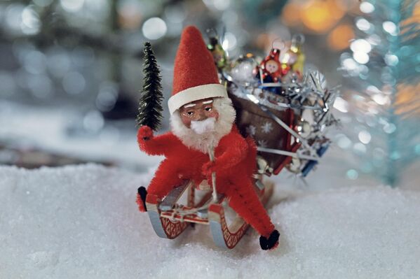 Эстонская ССР. Новогодняя сувенирная игрушка - Дед Мороз, 1979 год. - Sputnik Латвия