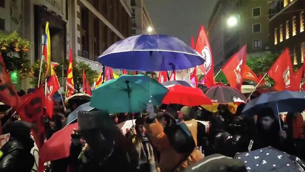 Участники митинга в Риме в поддержку Венесуэлы - Sputnik Латвия