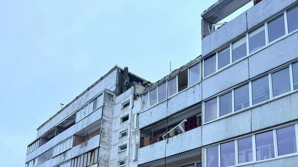 Последствия взрыва газа в жилом доме в Риге  - Sputnik Латвия