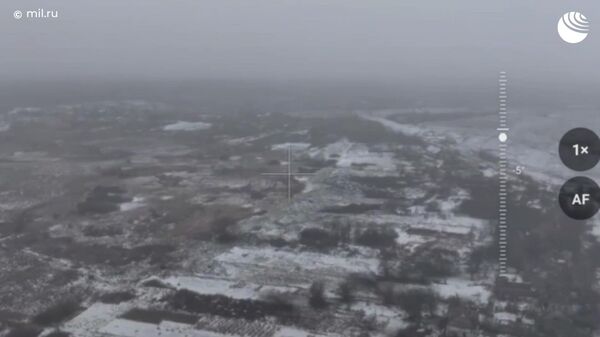 Водружение флага России в разных районах населенного пункта Подолы Харьковской области - Sputnik Латвия