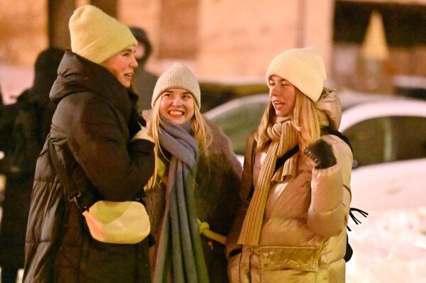 Еще одна новинка этого сезона — выставка видеоработ шведской художницы и режиссера Сусанны Валлин "Пробуждение трикстера", в галерее "Медуза". Выставка дополнит ретроспективу ее фильмов "Неизмеримое время", которые будут показаны в кинотеатрах. - Sputnik Латвия